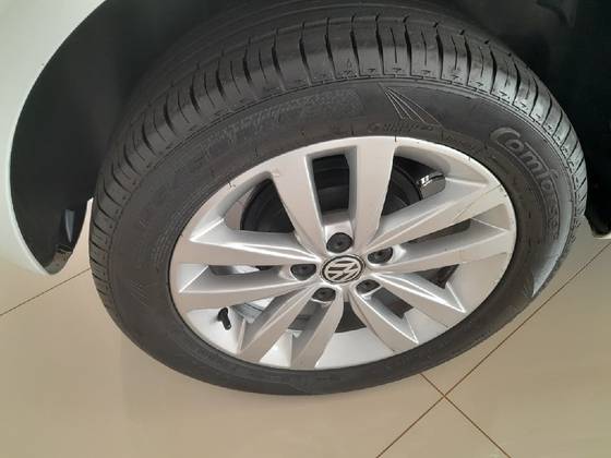 VOLKSWAGEN FOX 1.6 MSI TOTAL FLEX CONNECT 4P MANUAL VOLKSWAGEN FOX 1.6 MSI TOTAL FLEX CONNECT 4P MANUAL